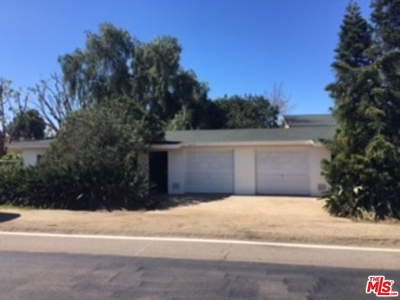 3rd image of 856 Saturn Blvd