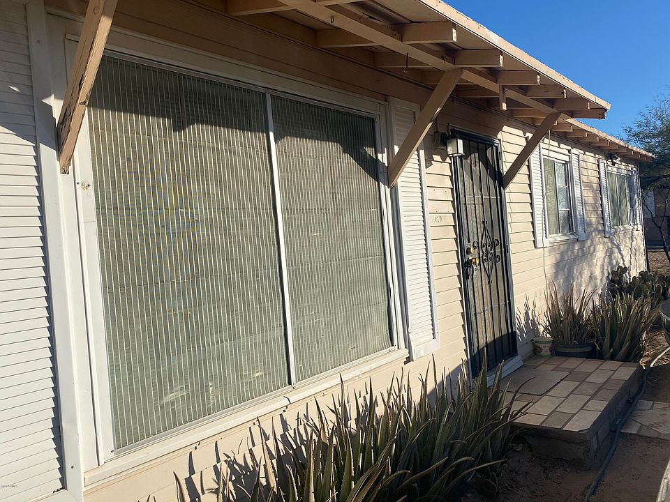 1st image of 420 W 13th St