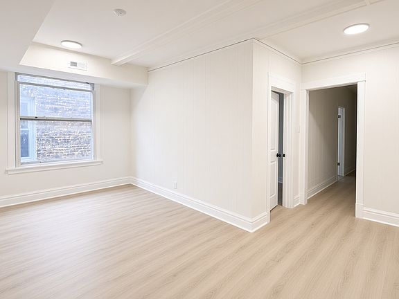 5th image of 4349 W Irving Park Rd #2