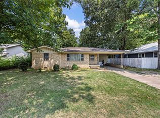 235 E L St, Russellville, AR 72801