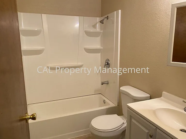 3050 Sunset Ave — Photo 11