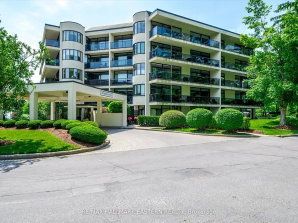 1818 Cherryhill Rd #204, Peterborough, ON K9K 1S6