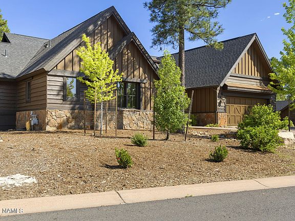 2nd image of 2645 E Telluride Dr