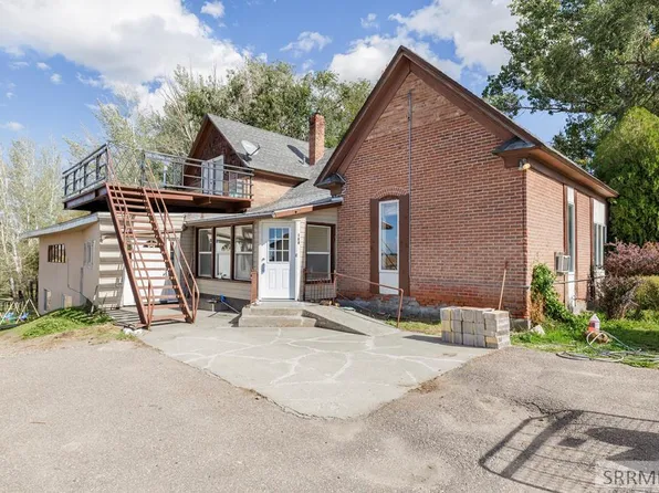 195 Lansing St, Blackfoot, ID 83221