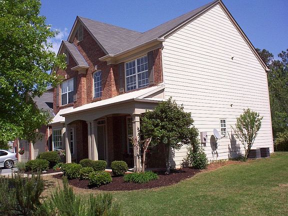 2nd image of 512 Elkhorn Pl