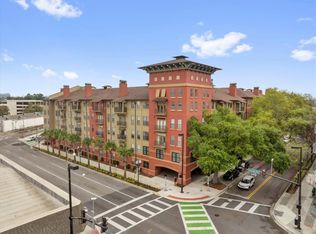 911 N Orange Ave APT 104, Orlando, FL 32801