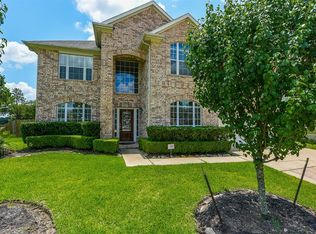 12302 Winebrook Dr, Pearland, TX 77584