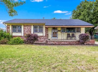 2409 W Sunnybrook St, Wichita, KS 67217