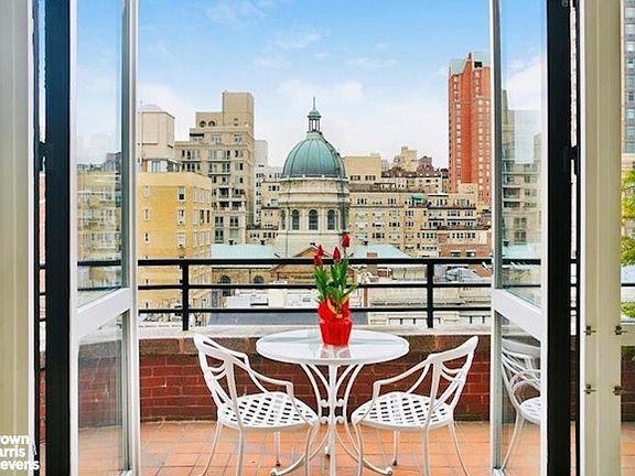 5th image of 157 E 74th St #10B
