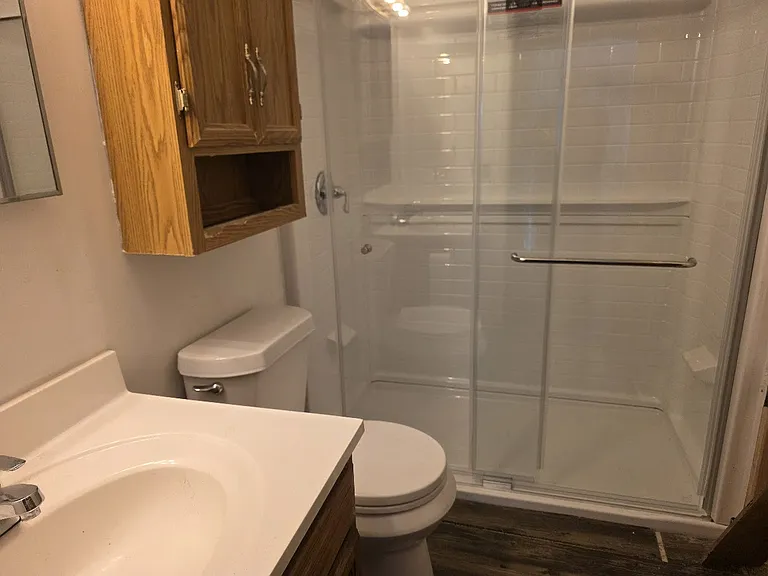 21395 Oxford Ave — Photo 10