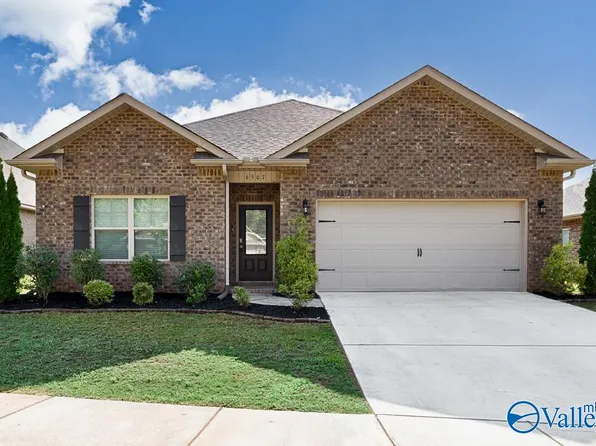 6507 Jacaranda Dr, Huntsville, AL 35806