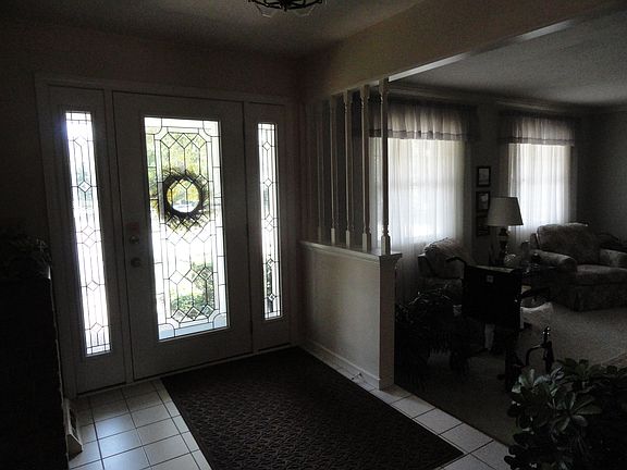 5th image of 274 Fernwood Ave