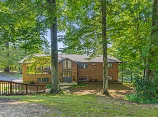 3 Beechwood Cir, Johnson City, TN 37604