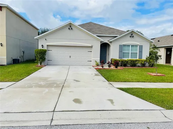 548 Squires Grove Dr, Winter Haven, FL 33880