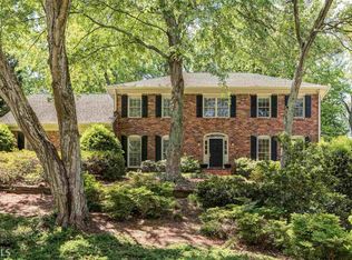 6930 Hunters Knl, Sandy Springs, GA 30328