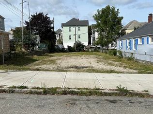 91-93 Adams St, New Bedford, MA 02746