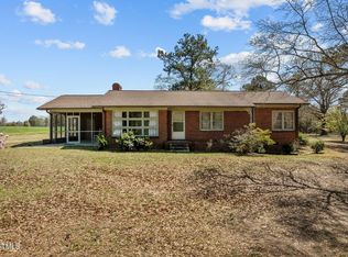 2125 W Academy St, Holly Springs, NC 27540