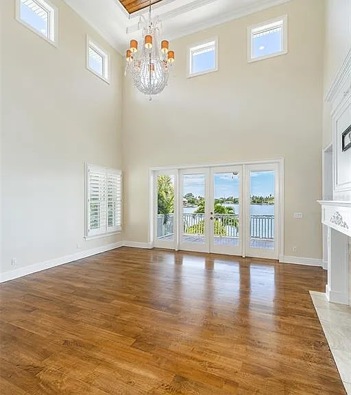 821 Bay Point Dr — Photo 8