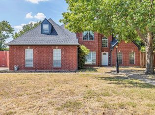 1108 Heather Cir, Cedar Hill, TX 75104
