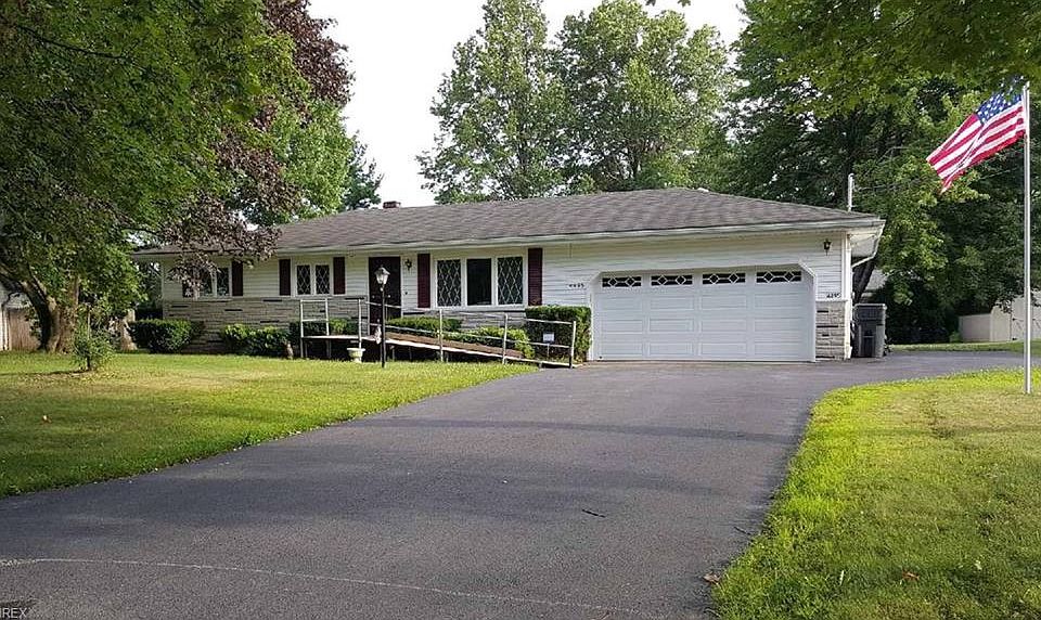 1st image of 4495 Plumbrook Dr