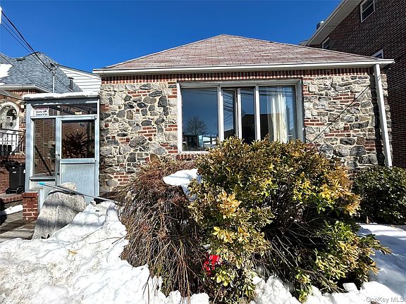3rd image of 54-07 84th Street