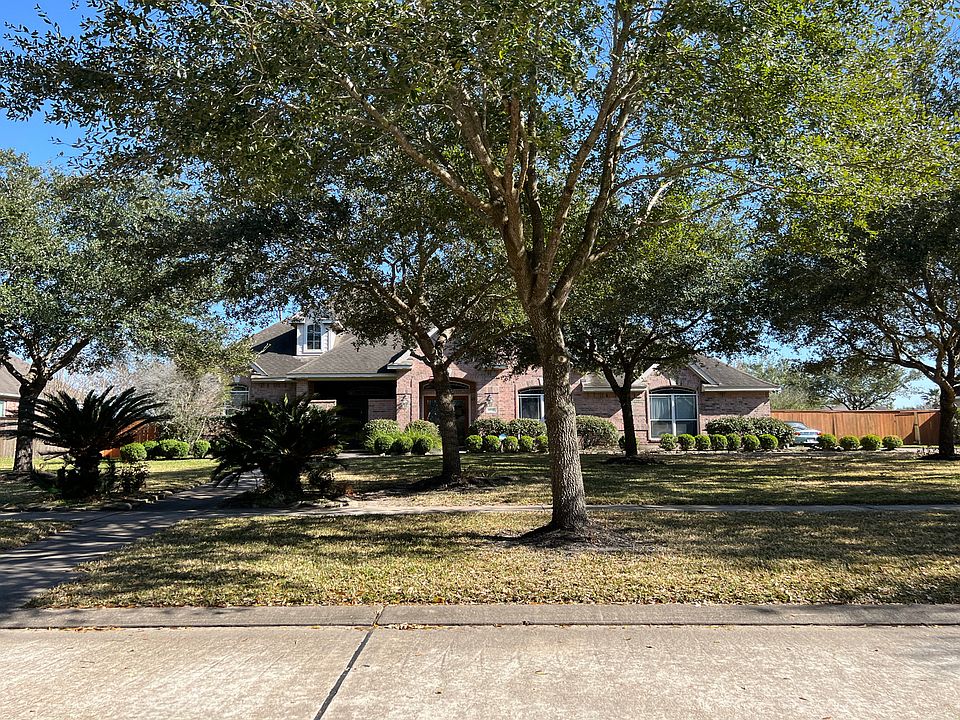 1st image of 1927 Anchor Lake Ln
