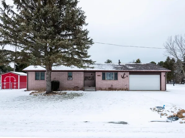 7117 Ontario St, Port Sanilac, MI 48469