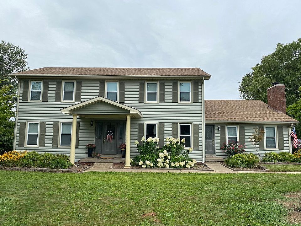 1st image of 3319 Bow Dr