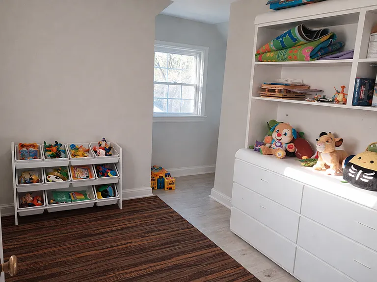 3-11 Pickett Pl — Photo 9