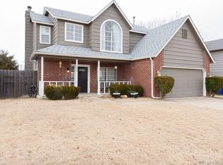 2500 W Laredo St, Broken Arrow, OK 74012
