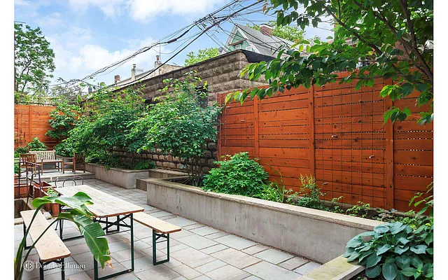 Sold by Douglas Elliman | media 16