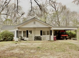 4415 Bible Grove Rd, Lexington, TN 38351