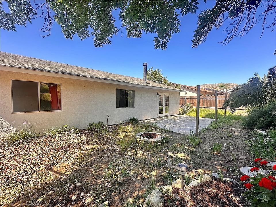 1st image of 14585 Long View Dr