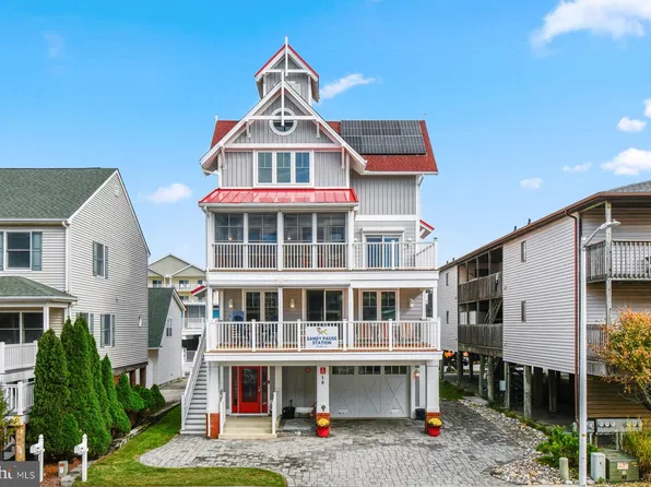 10 44th St, Ocean City, MD 21842