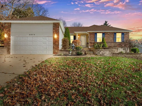 3572 Imperial Hills Dr, Imperial, MO 63052
