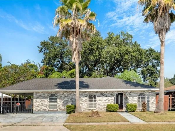 2104 Delta Queen Dr, Violet, LA 70092