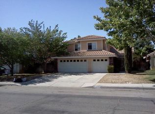 1563 E Kettering St, Lancaster, CA 93535