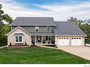 10104 Lake Ridge Ct, Hillsboro, MO 63050
