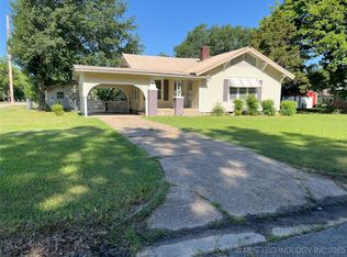 701 NW 3rd St, Stigler, OK 74462