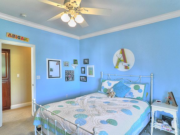 2nd image of 1521 Grey Owl Cir