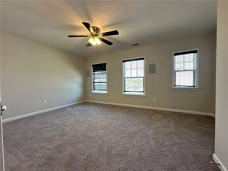 3253 Cavendish Ct — Photo 29