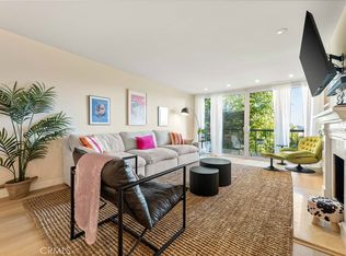 8535 W West Knoll Dr APT 312, West Hollywood, CA 90069
