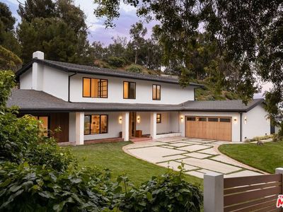 200 Surfview Dr, Pacific Palisades, CA, 90272