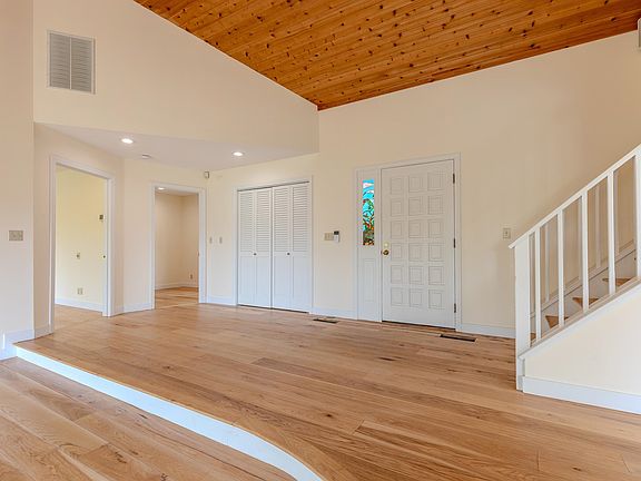 5th image of 39 Eagle Ridge