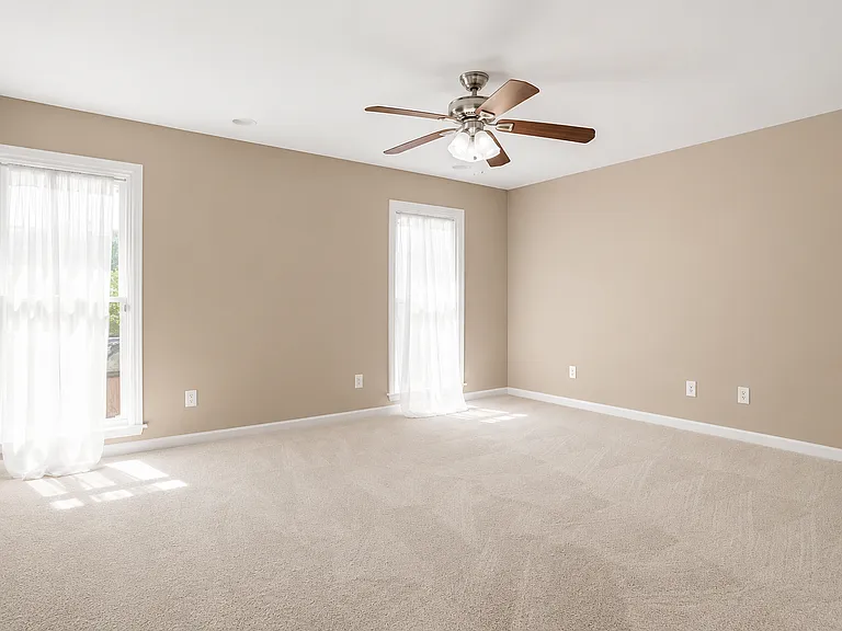 334 Home Park Ave NW — Photo 6