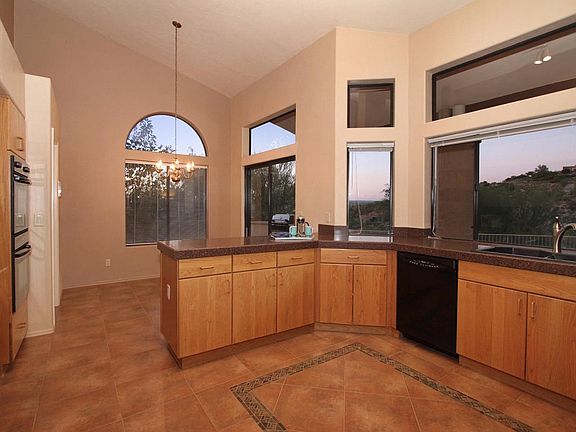 4th image of 10220 N Calle Del Carnero