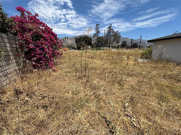 5th image of 16 E Altadena Dr Lot 2