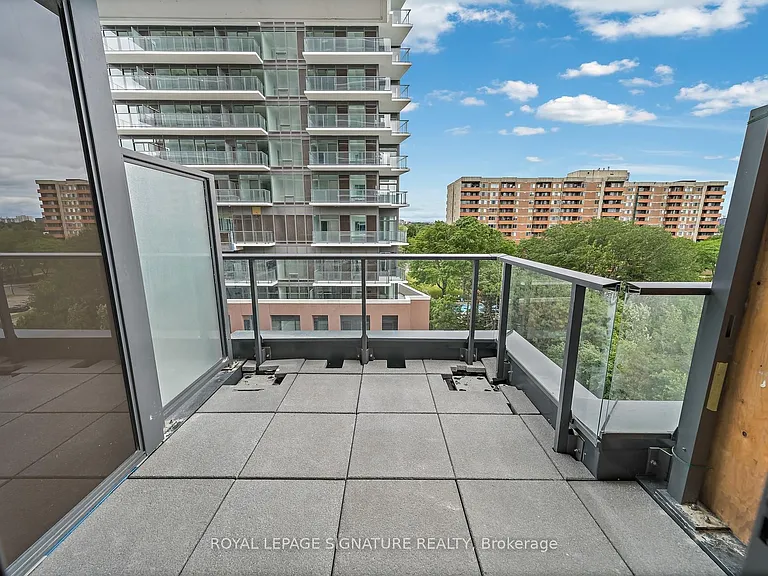 4010 Eglinton Ave W #711 — Photo 17