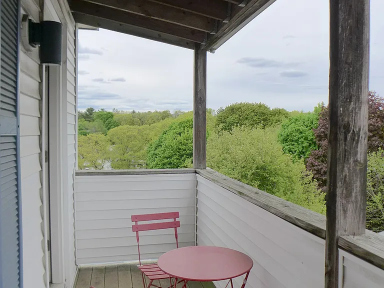 Eliot Cres — Photo 7