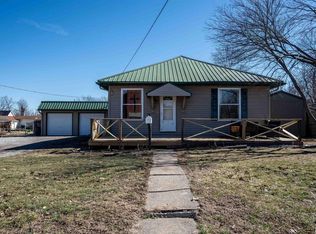 504 S 22nd St, Herrin, IL 62948